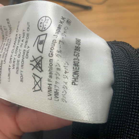 Authentic GIVENCHY Punto Milano Black Leggings with silver zipper at the side - Picture 9 of 9